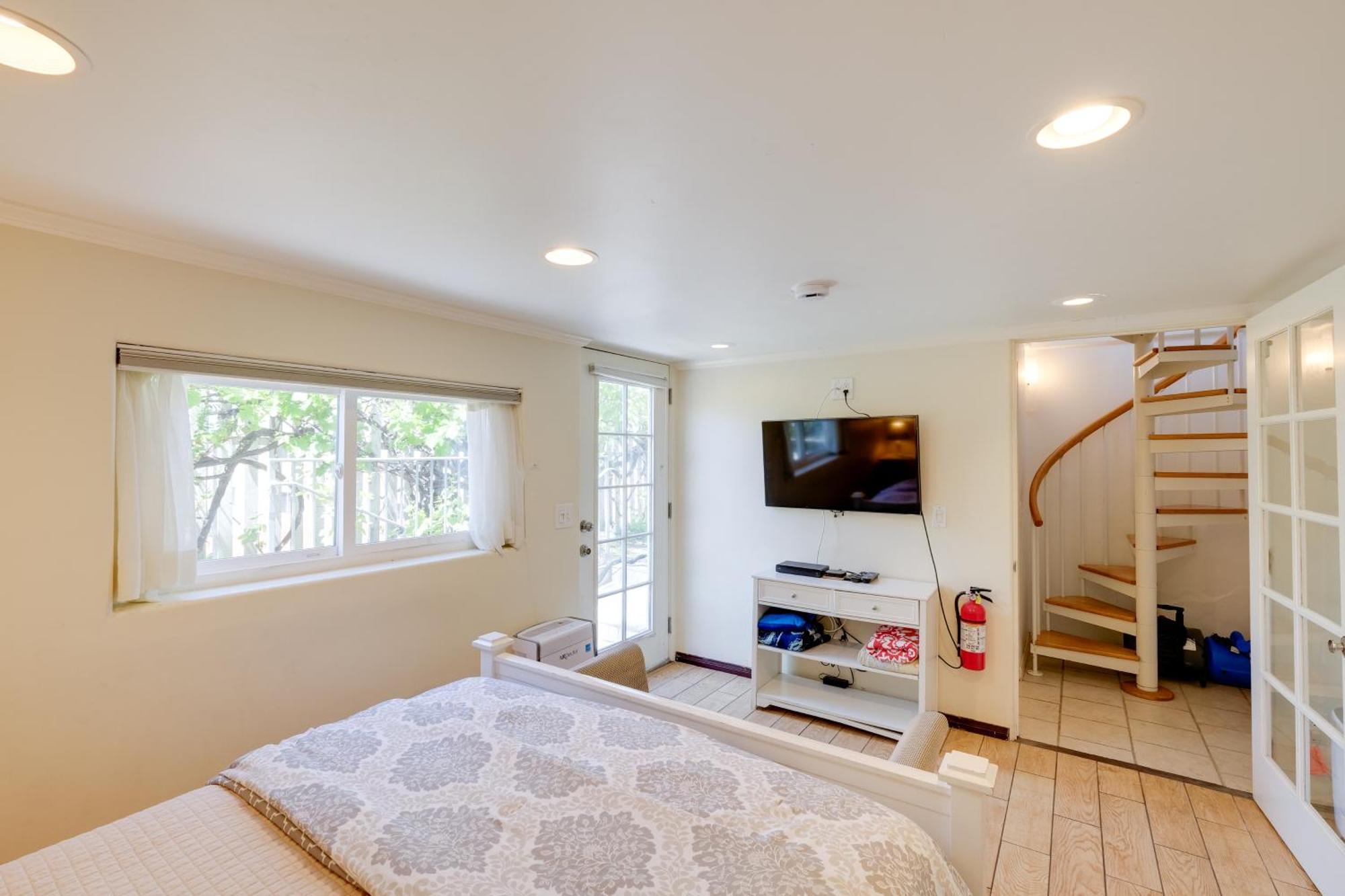 Holiday home Walk To La Jolla Cove Dtwn With Ocean View! San Diego